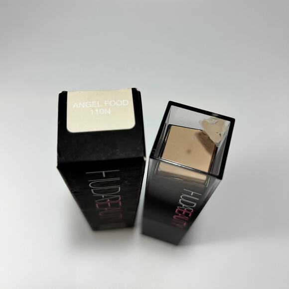Huda Beauty Faux Filter Foundation Stick - 110N Angel Food - NIB SEE DESCRIPTION - Picture 2 of 3